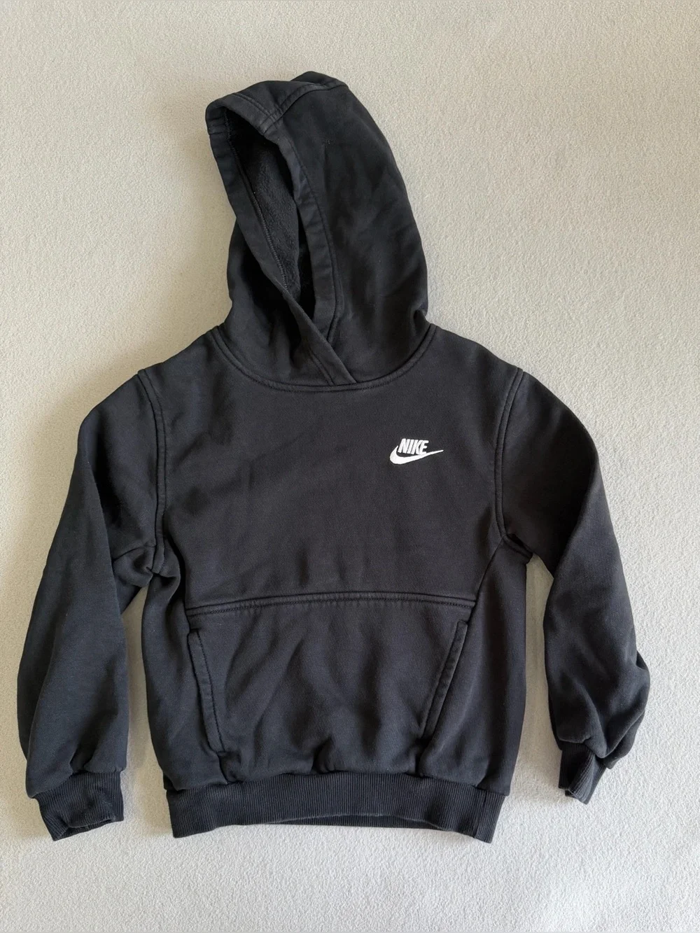 Nike Sweatshirt Hoodie Small Kids Pullover Black Long Sleeve Athletic